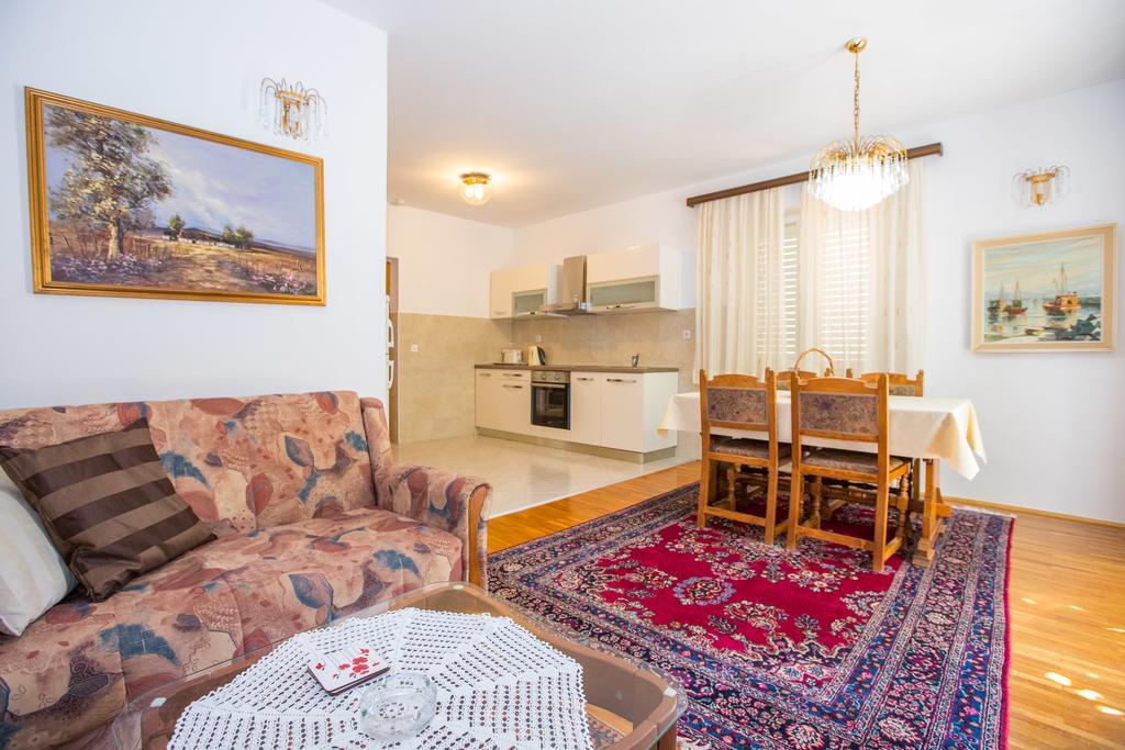 Villa Karolina Дубровник Екстериор снимка