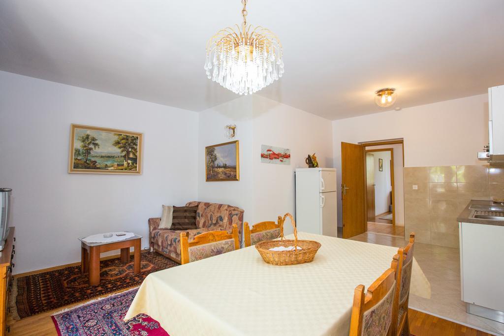 Villa Karolina Дубровник Екстериор снимка